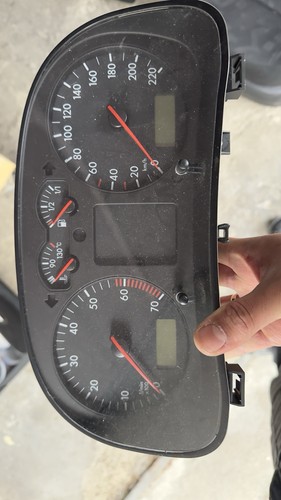 Tacho tachometer - tacho,